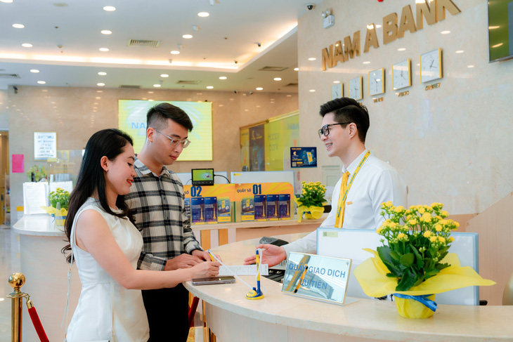 Nam A Bank lọt 'Top 10 thương hiệu tiên phong đổi mới sáng tạo 2024' - Ảnh 2.