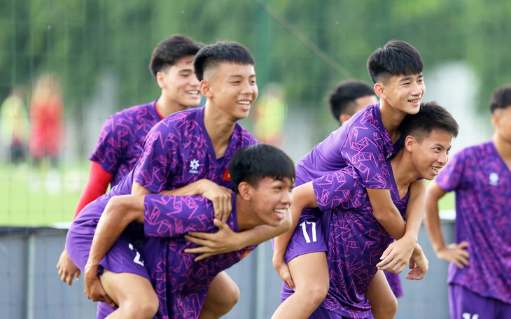 Lịch thi đấu U17 Việt Nam tại vòng loại U17 châu Á 2025 - Ảnh 2.