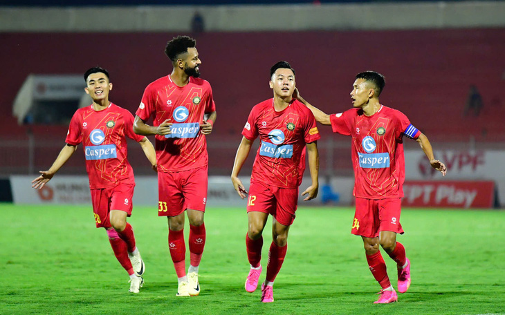 Khi V-League không còn là đất hứa - Ảnh 2.