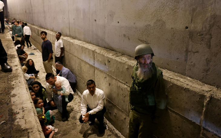 Israel 'nặng lời' với tổng thư ký Liên Hiệp Quốc, tuyên bố cấm nhập cảnh - Ảnh 2.