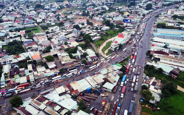 Bộ Giao thông vận tải chỉ đạo xử lý dứt điểm các tồn tại của dự án BOT quốc lộ 51 - Ảnh 2.