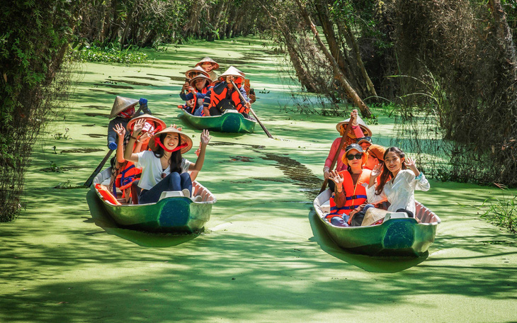 Trường Cán bộ quản lý Văn hóa, Thể thao và Du lịch nhận Huân chương Lao động hạng Nhất - Ảnh 3.