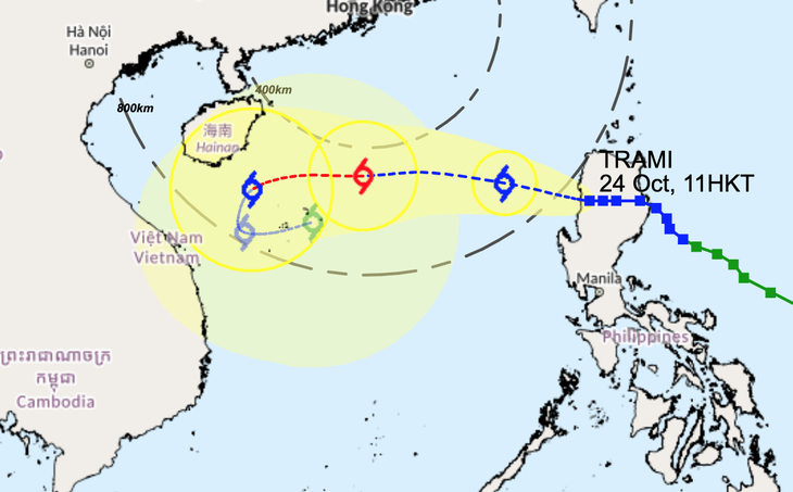 Bão Trà Mi có khả năng đổi hướng sau khi đi qua quần đảo Hoàng Sa - Ảnh 1.