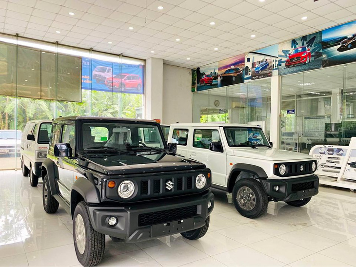 Tin tức giá xe: 'Xe chơi' Suzuki Jimny giảm gần 80 triệu tại đại lý, xuống ngang Xforce bản cao nhất - Ảnh 1.