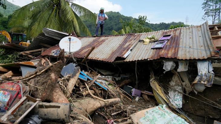 Bão Trà Mi khiến hơn 100 người chết ở Philippines, ảnh hưởng đến vùng đông bắc Thái Lan - Ảnh 1.