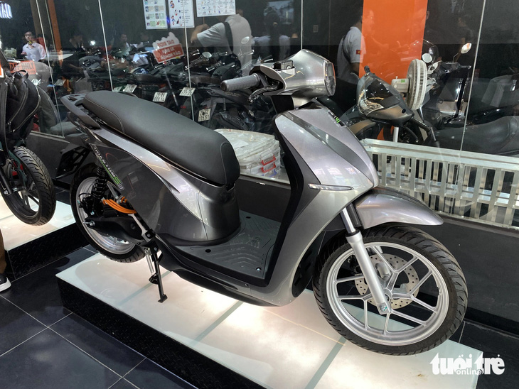 Dat Bike ra mắt 3 xe máy điện mới: Giá từ 35-51 triệu đồng, chạy tối đa 285km/sạc - Ảnh 5.