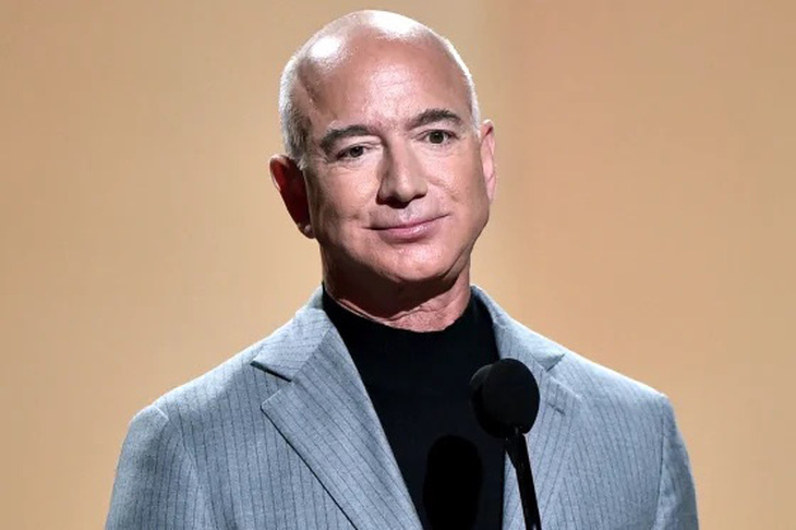 231103-jeff-bezos-mn-1315-d8a268-17301680741781393318312.jpeg