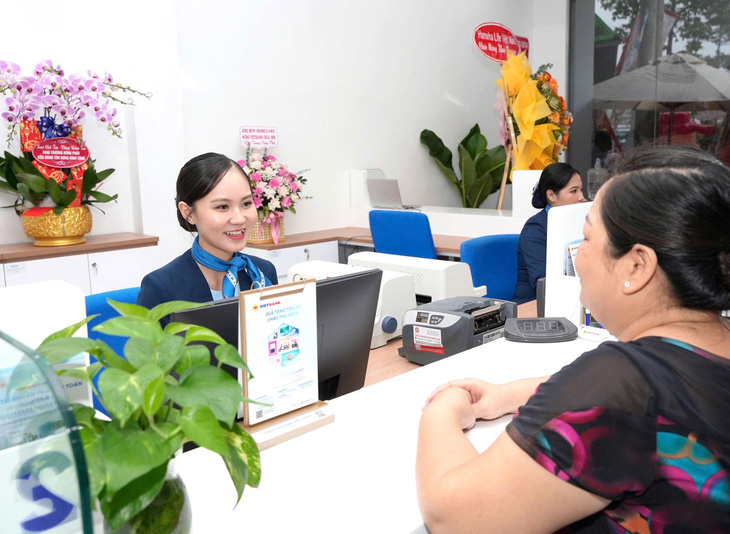 Vietbank lãi trước thuế tăng 96% trong 9 tháng - Ảnh 2.