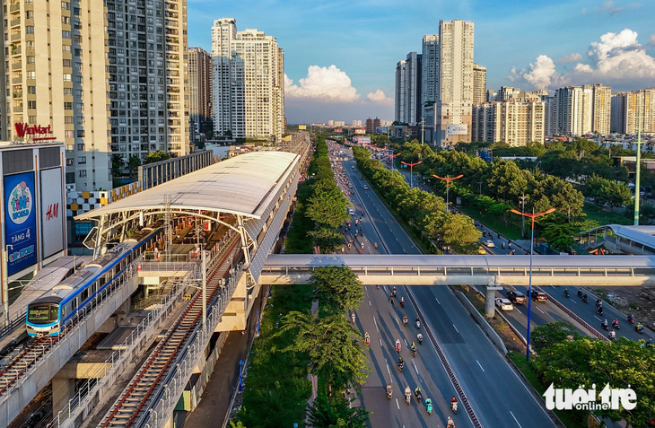 TP.HCM hoàn thành 9 cây cầu đi bộ kết nối với ga metro số 1 - Ảnh 4.