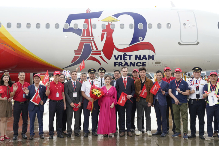 Vietjet đạt doanh thu 51.769 tỷ đồng, tiếp tục nhận tàu bay mới - Ảnh 3.