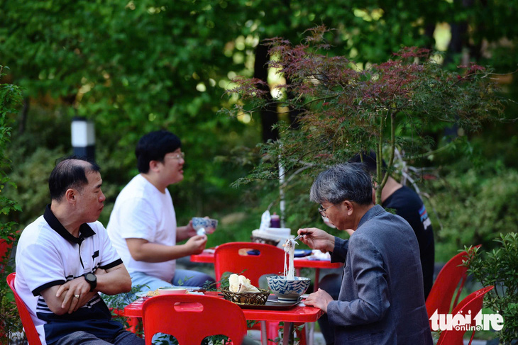 Tiết trời thu Seoul ủng hộ Vietnam Phở Festival - Ảnh 6.