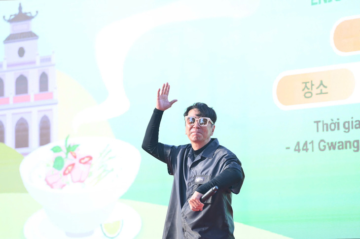 Ricky Star, Jang Song Ho 'bùng cháy', KTGRZ ONE nhảy See tình tại Vietnam Phở Festival 2024 - Ảnh 6.