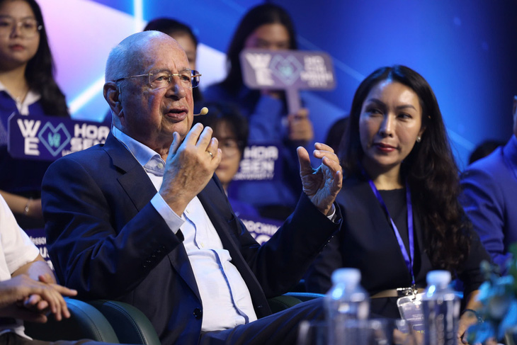 gs-klaus-schwab-17282014190881411376759.jpg