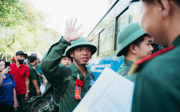 Chậm đi du học do thủ tục, có được hoãn nghĩa vụ quân sự không? - Ảnh 3.