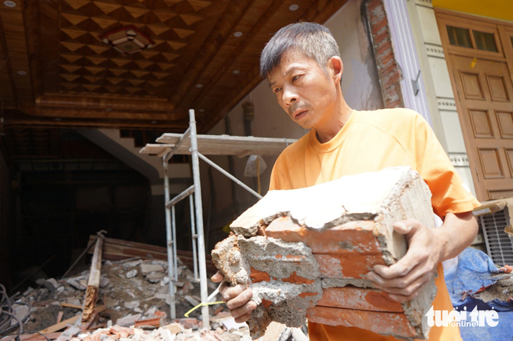 Nữ sinh đậu Trường ĐH Xây dựng, cả nhà chứa chan nước mắt lo ước mơ không thành - Ảnh 3.