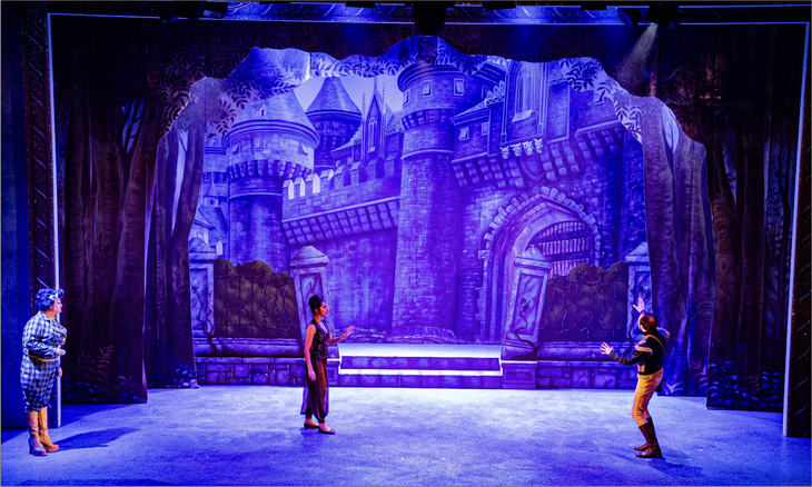 panto-show-samplebeauty-and-the-beast-vietnam--1728346769781887883195.png