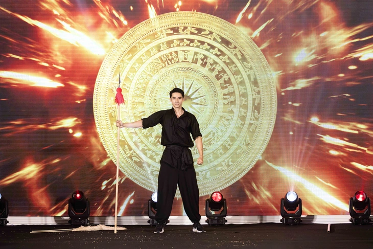 Nam vương Tuấn Ngọc vào top 5 đề cử Mr Talent - Ảnh 5.