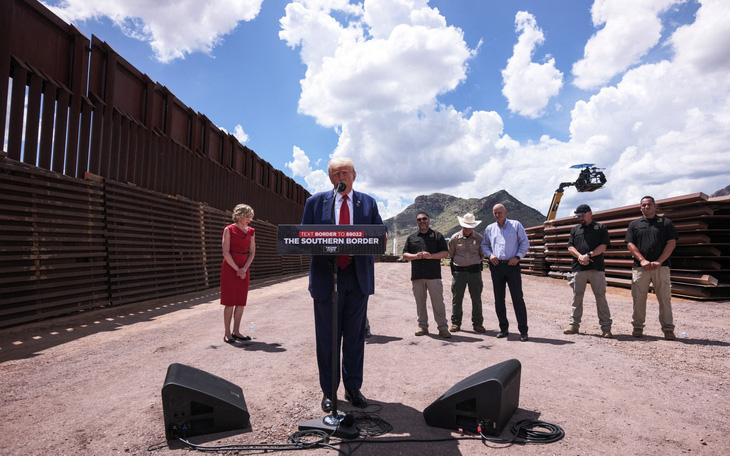 Thành phố biên giới của Mexico ban bố tình trạng khẩn cấp khi ông Trump vừa nhậm chức - Ảnh 2.