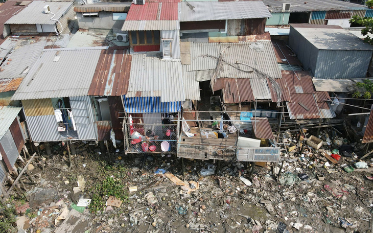 TP.HCM: Bồi thường di dời nhà trên và ven kênh rạch theo giá thị trường - Ảnh 2.