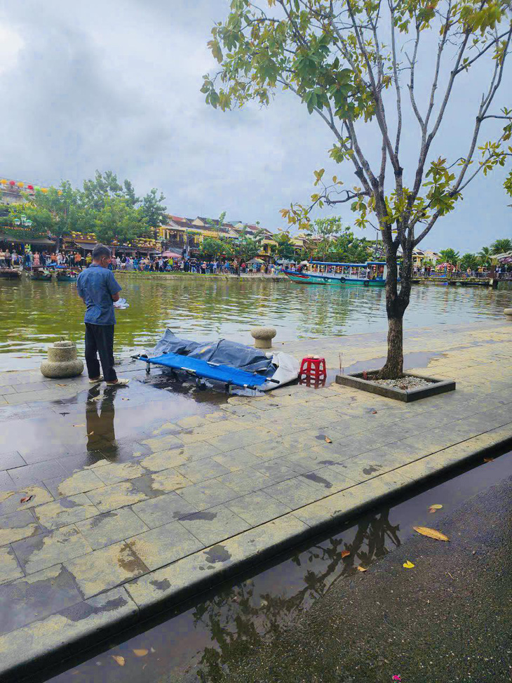 Phát hiện thi thể nổi trên sông Hoài Hội An, nghi của người nước ngoài - Ảnh 1.