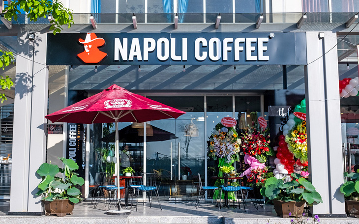 Nhượng quyền Napoli Coffee: Đằng sau 'cơn sóng' thống lĩnh thị trường kinh doanh cà phê  - Ảnh 1.