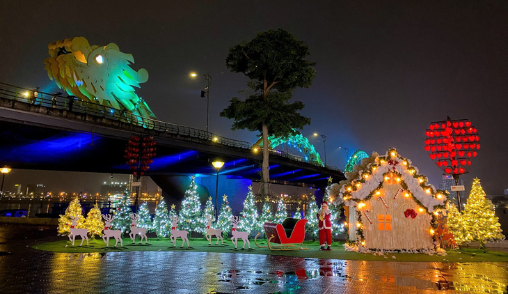 Lễ hội Đón Giáng sinh - Chào Năm mới Đà Nẵng 2025 kéo dài 20 ngày  - Ảnh 3.