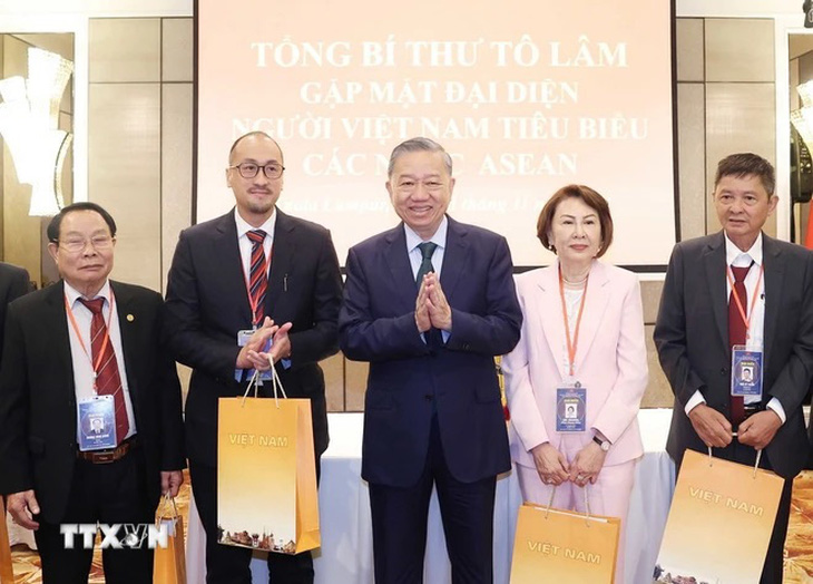 ttxvn-tong-bi-thu-nguoi-viet-o-asean-3-4101-17323392487321555446008.jpg