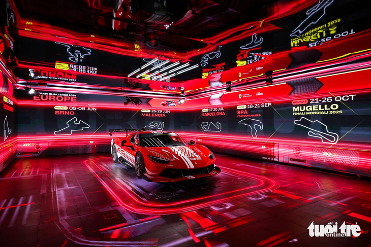 Universo Ferrari 2024 - Bữa tiệc thị giác thịnh soạn ngay cả người không mê xe cũng 'lỡ nhịp' - Ảnh 10.