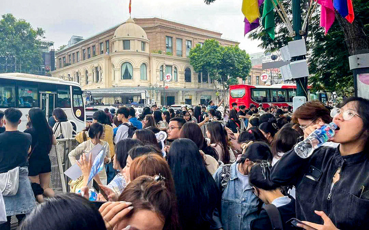 Tâm thư của một 'fan cứng' 10 năm: Đâu phải đu idol là lãng phí - Ảnh 3.