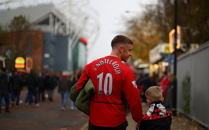 HLV Ruben Amorim của Man Utd ‘dị ứng’ với tiếng hò reo tên mình - Ảnh 5.