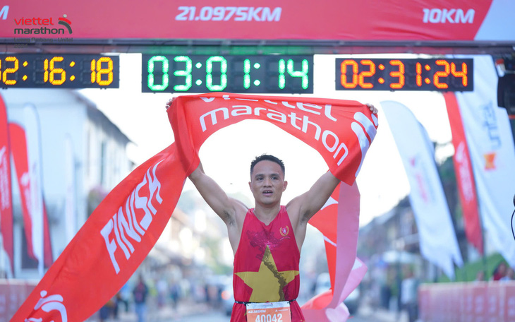 Hơn 6.000 vận động viên tranh tài trong giải Marathon - Cà Mau 2024 - Ảnh 3.