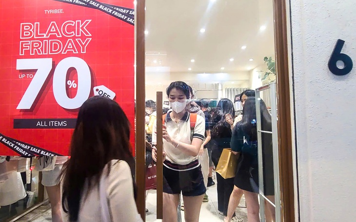 Black Friday 'mất nhiệt' vì khuyến mãi quanh năm - Ảnh 3.