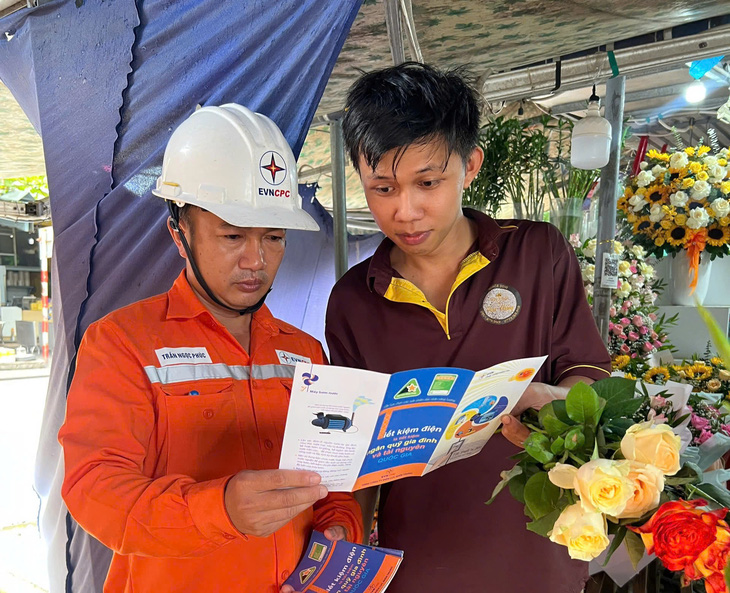 Lan tỏa thông điệp tiết kiệm điện tại hộ gia đình ở Đà Nẵng - Ảnh 2.