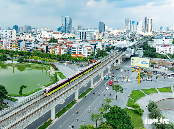 Đại sứ Pháp tại Việt Nam: Sẵn sàng hợp tác, đồng hành cùng Việt Nam làm được sắt cao tốc Bắc - Nam - Ảnh 3.