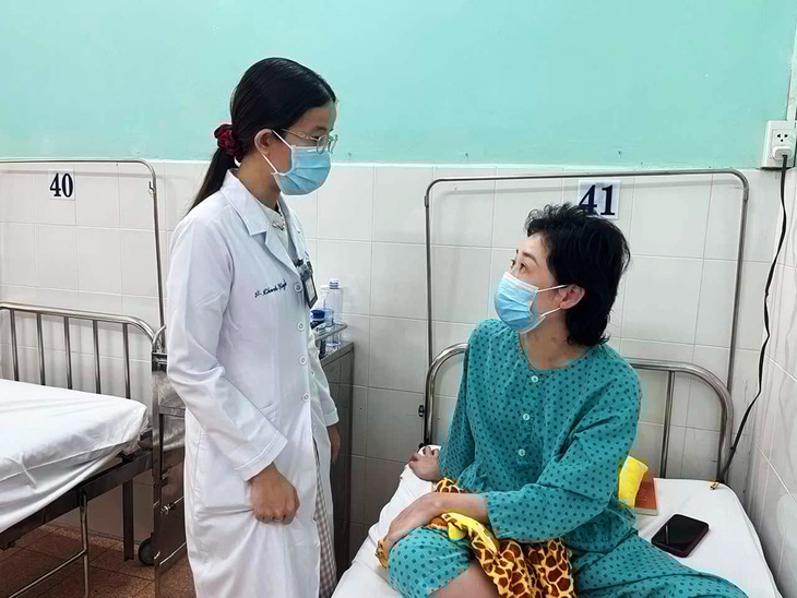 Hàng trăm loại thuốc mới sẽ được BHYT chi trả? - Ảnh 1. Hàng trăm loại thuốc mới sẽ được BHYT chi trả? - Ảnh 1.