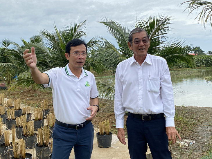 'Cha đẻ' gạo ST25: Luân canh lúa - tôm là mô hình độc, lạ, chưa nước nào làm được  - Ảnh 1.