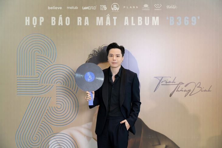 Trịnh Thăng Bình mạo hiểm phát hành album định dạng đĩa than - Ảnh 1.