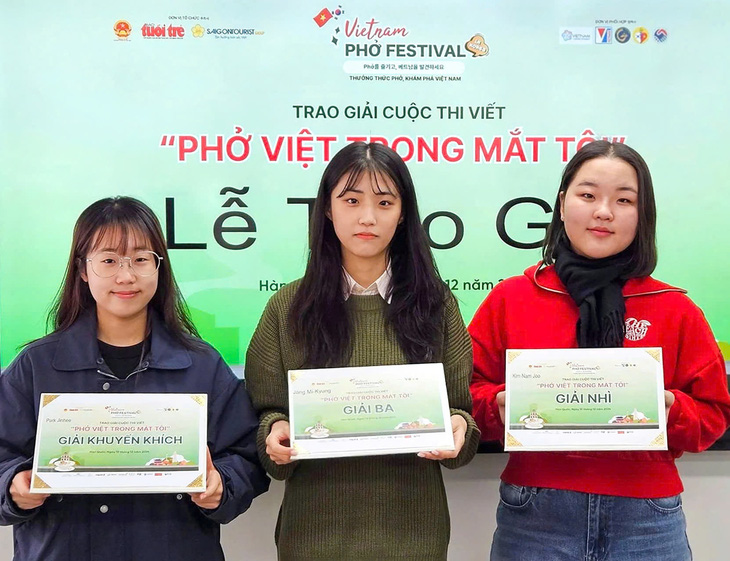 Trao giải cuộc thi viết 'Phở Việt trong mắt tôi' tại Hàn Quốc - Ảnh 1.