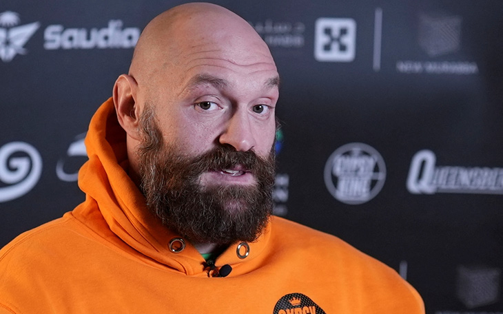 Tyson Fury tố trọng tài 'cướp chiến thắng' - Ảnh 3.