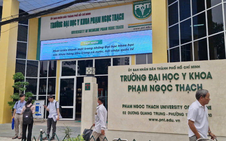 Tuyển sinh chui cả trăm chỉ tiêu đại học, thạc sĩ tại TP.HCM - Ảnh 2.