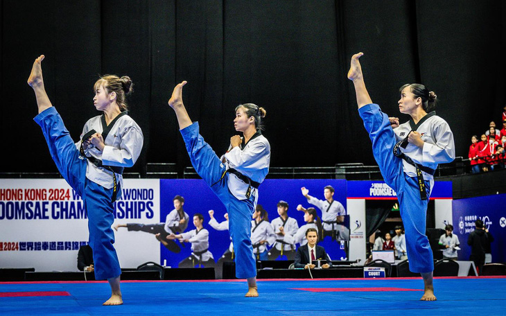  Hai ngày, Châu Tuyết Vân giành 2 HCV taekwondo thế giới - Ảnh 3.