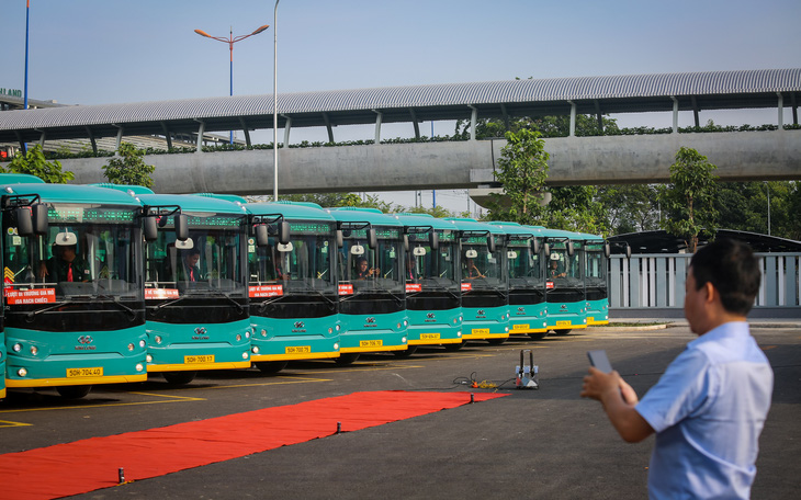 Thông xe toàn bộ đường song hành Xa lộ Hà Nội, đồng bộ kết nối với các nhà ga metro - Ảnh 2.