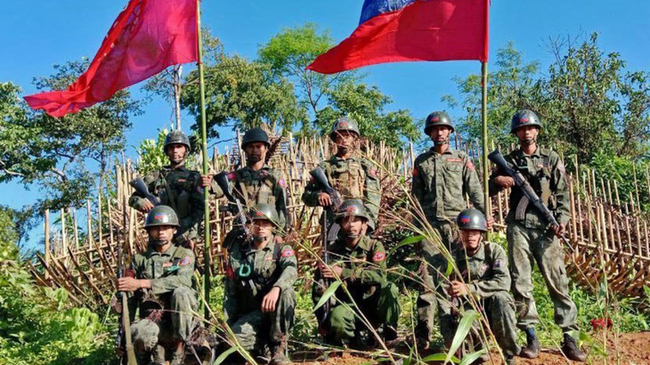 Phe nổi dậy tuyên bố chiếm thêm cứ điểm quân sự ở phía tây Myanmar - Ảnh 1.