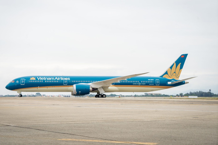 Tỉ lệ cất cánh đúng giờ của Vietnam Airlines năm 2024 ra sao? - Ảnh 1.