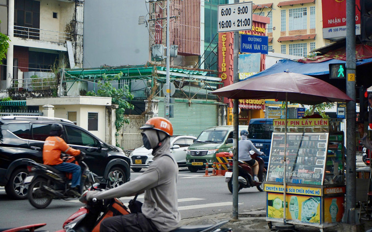 Mức phạt giao thông tăng cao: Ủng hộ xử lý nghiêm, đề xuất rà soát hệ thống đèn tín hiệu, biển báo - Ảnh 3.