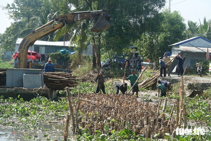 Sạt lở vùng đệm U Minh Thượng: Sẽ thông xe trước Tết Nguyên đán Ất Tỵ - Ảnh 3.