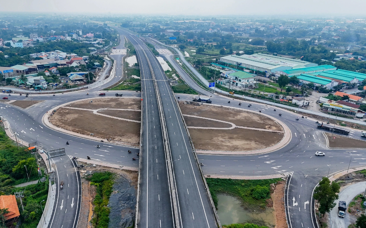 An Giang khẩn trương sắp xếp, tinh gọn bộ máy từ tỉnh đến cơ sở - Ảnh 2.