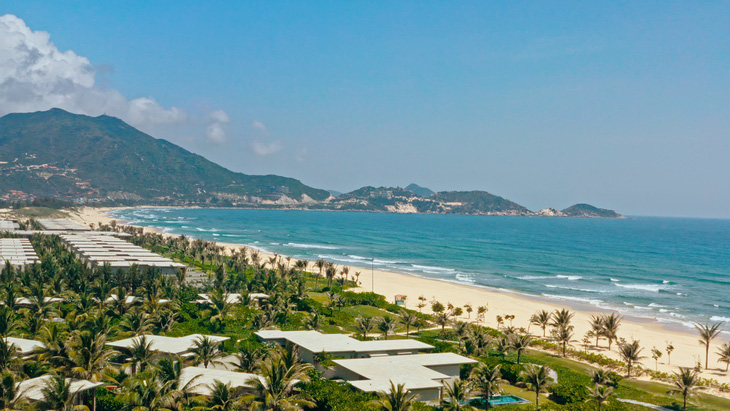 VinaLiving bàn giao căn hộ khách sạn cao cấp tại The Ocean Resort Quy Nhon - Ảnh 1.