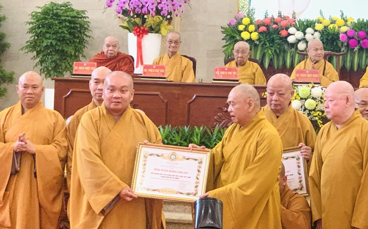 Tôn trí xá lợi trái tim của Bồ tát Thích Quảng Đức tại Đại lễ Vesak 2025 để người dân chiêm bái - Ảnh 3.