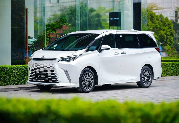 7 xe hybrid ra mắt Việt Nam 2024: Nhiều nhất cũng chỉ 'ăn' 7,7 lít xăng/100km - Ảnh 7.